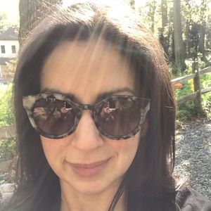 Meet your Posher, Michele